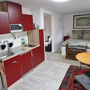 Leezen-poofe, Das Freundliche Fahrrad Quartier In Appartement